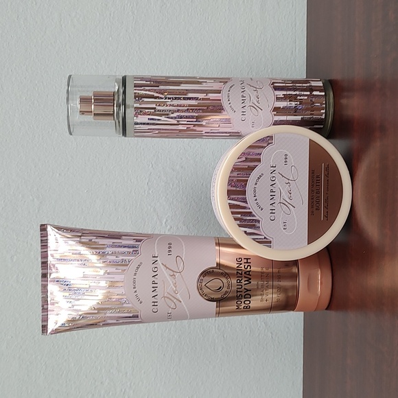 Bath & Body Works 3 Piece "CHAMPAGNE TOAST" Body Care Bundle Gift Set - Picture 1 of 6